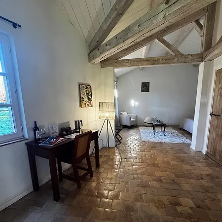 Alojamento de Acomodação e Pequeno-almoço Château Gautoul